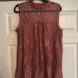 Chic Lace Sleeveless Blouse - Mauve